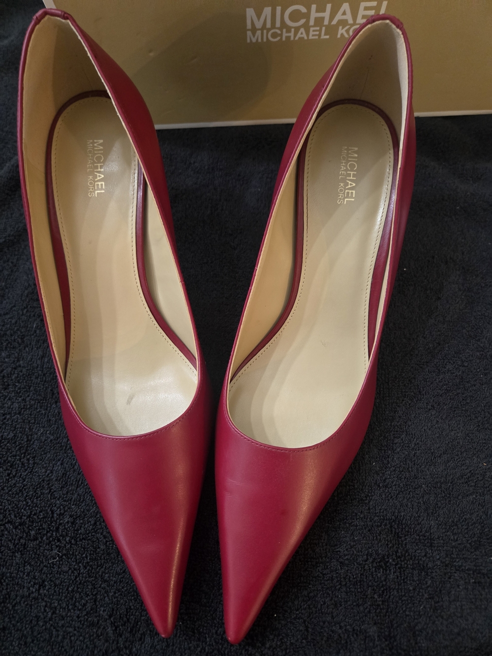 Michael Kors Women's Red Pointed-Toe Leather Gold Metal Heel Pumps Size 11/42 - Picture 11 of 12